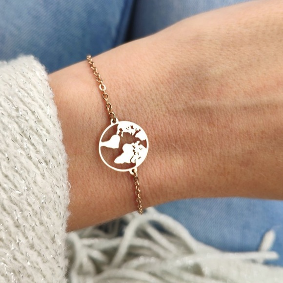 Jewelry - World Map Bracelet NWOT